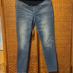 Levi Strauss Maternity Skinny Jeans size Small